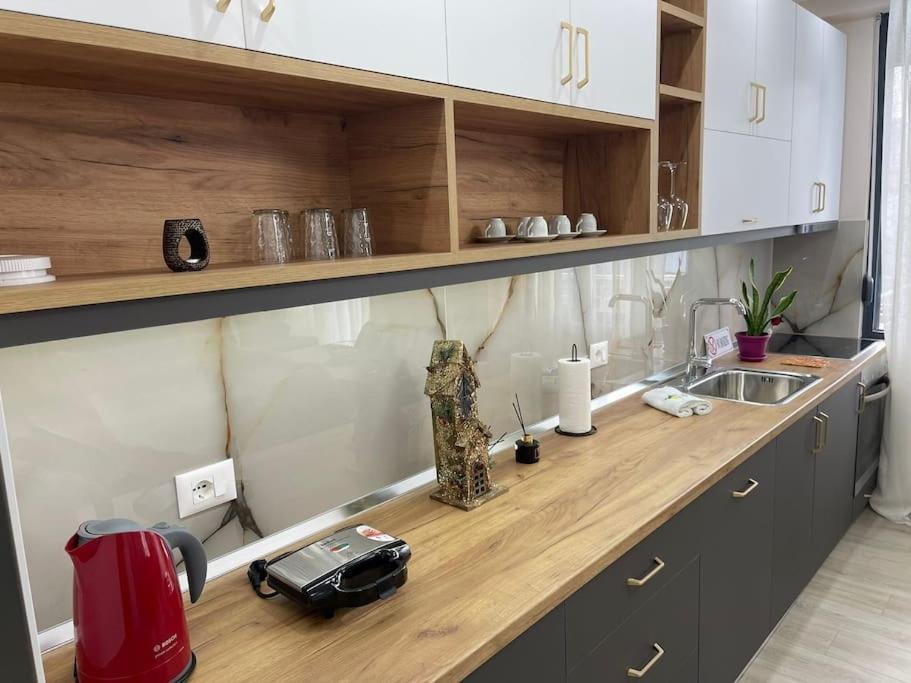 Melody Apartment In Korcza Zewnętrze zdjęcie