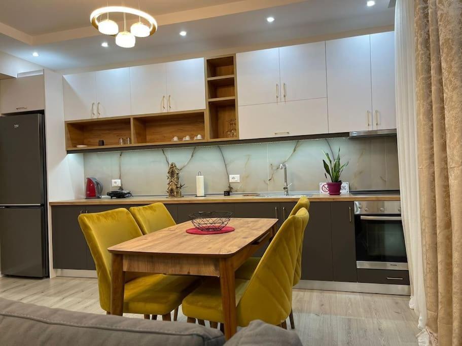 Melody Apartment In Korcza Zewnętrze zdjęcie